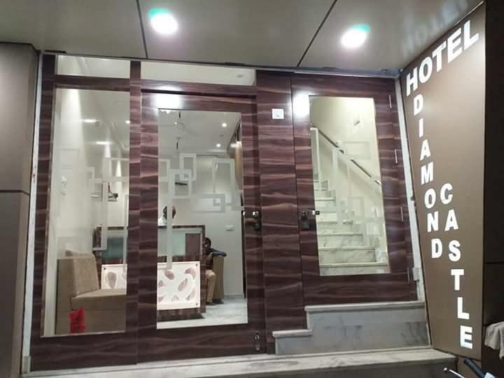 Hotel Diamond Castle Pali  Экстерьер фото